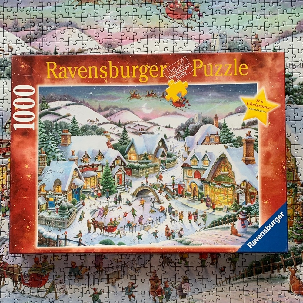 Ravensburger Winter Wonderland Puzzle - 1000 Pieces Limited Edition